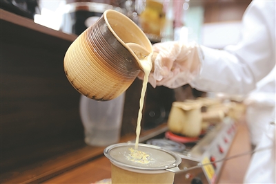 巨富配资 “滋补养生”带火青年健康消费